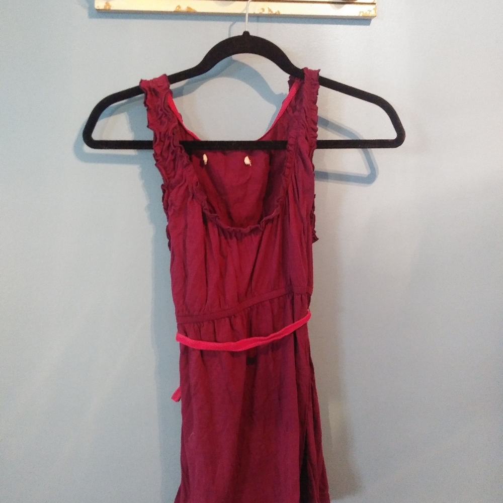 Sleeveless Purple empire waist top